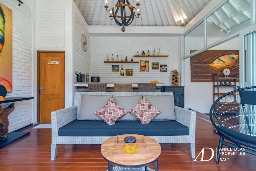 YEARLY RENTAL ON THE BEACHSIDE ECHO BEACH CANGGU 