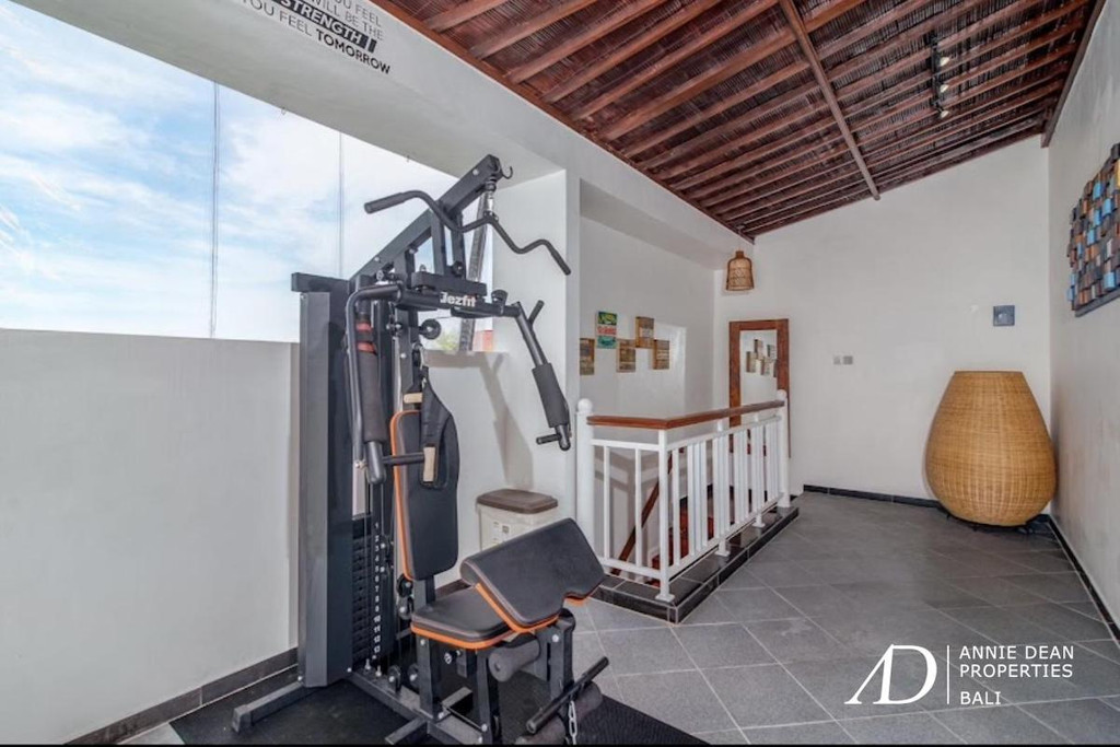 YEARLY RENTAL ON THE BEACHSIDE ECHO BEACH CANGGU 