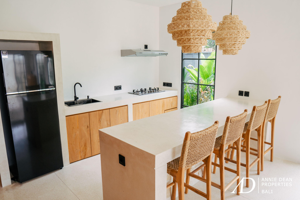 YEARLY RENTAL BRAND NEW MEDITERRANEAN STYLE IN BALANGAN 