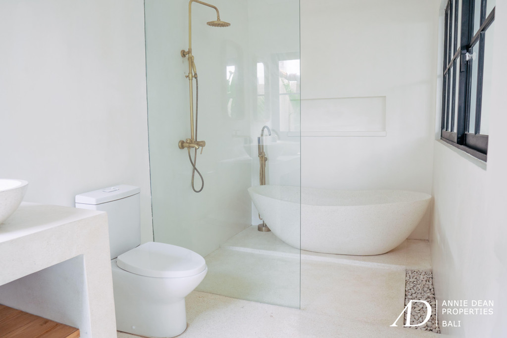 YEARLY RENTAL BRAND NEW MEDITERRANEAN STYLE IN BALANGAN 