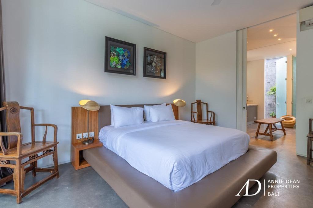 LEASEHOLD | STYLISH SINGLE-LEVEL DESIGN VILLA IN PRIME UMALAS