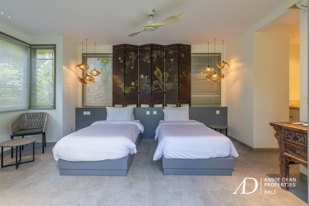 LEASEHOLD | STYLISH SINGLE-LEVEL DESIGN VILLA IN PRIME UMALAS