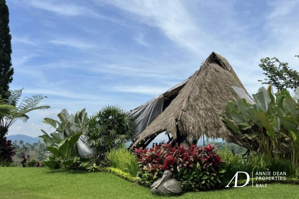   FREEHOLD ECO-BOUTIQUE HOTEL WITH PANORAMIC VIEWS IN BEDUGUL 