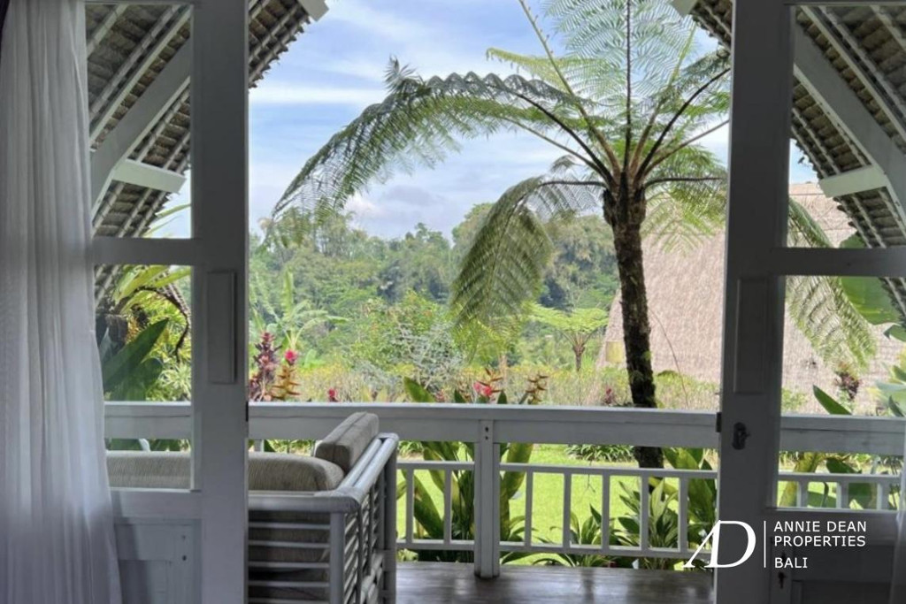   FREEHOLD ECO-BOUTIQUE HOTEL WITH PANORAMIC VIEWS IN BEDUGUL 