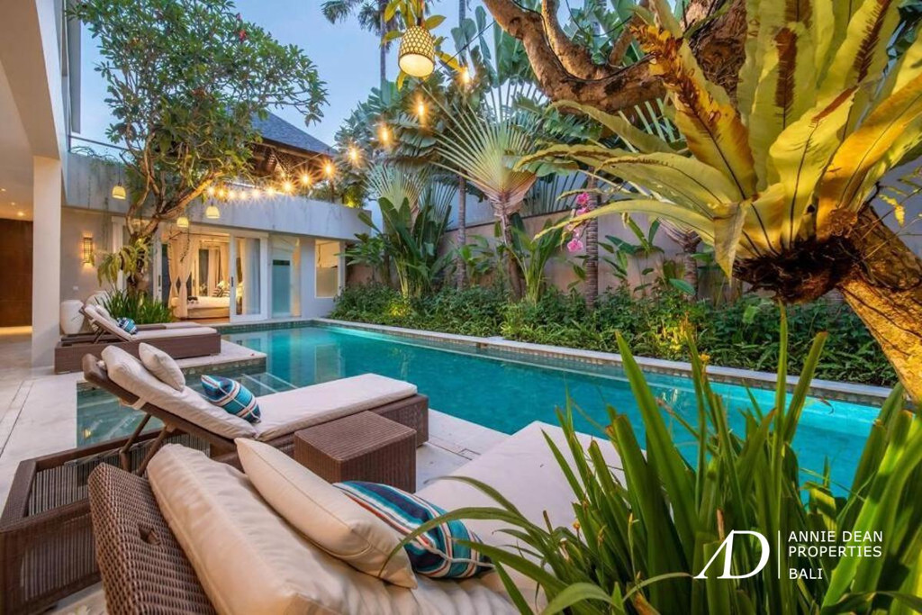 LEASEHOLD | MODERN 4-BEDROOM VILLA IN CENTRAL BERAWA