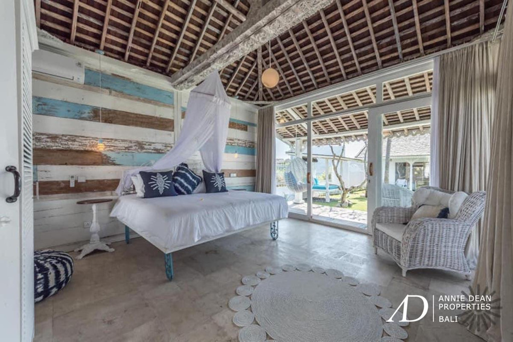 LEASEHOLD COMPLEX OF 9-BEDROOM RUSTIC BUNGALOWS IN UMALAS