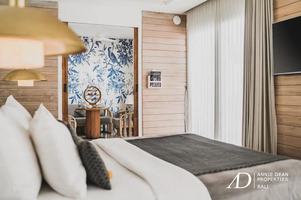 FREEHOLD COMPLEX | 8-UNIT ONE BEDROOM POOL VILLAS IN PRIME SEMINYAK