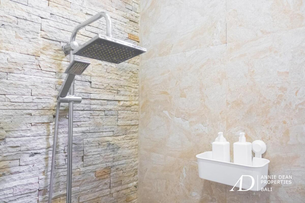 FREEHOLD | 3-BEDROOM VILLA BETWEEN CANGGU & KEROBOKAN