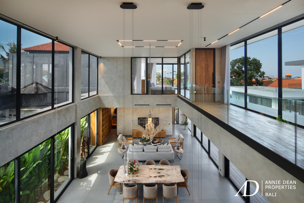   YEARLY RENTAL - MODERN 4BR VILLA IN KEROBOKAN