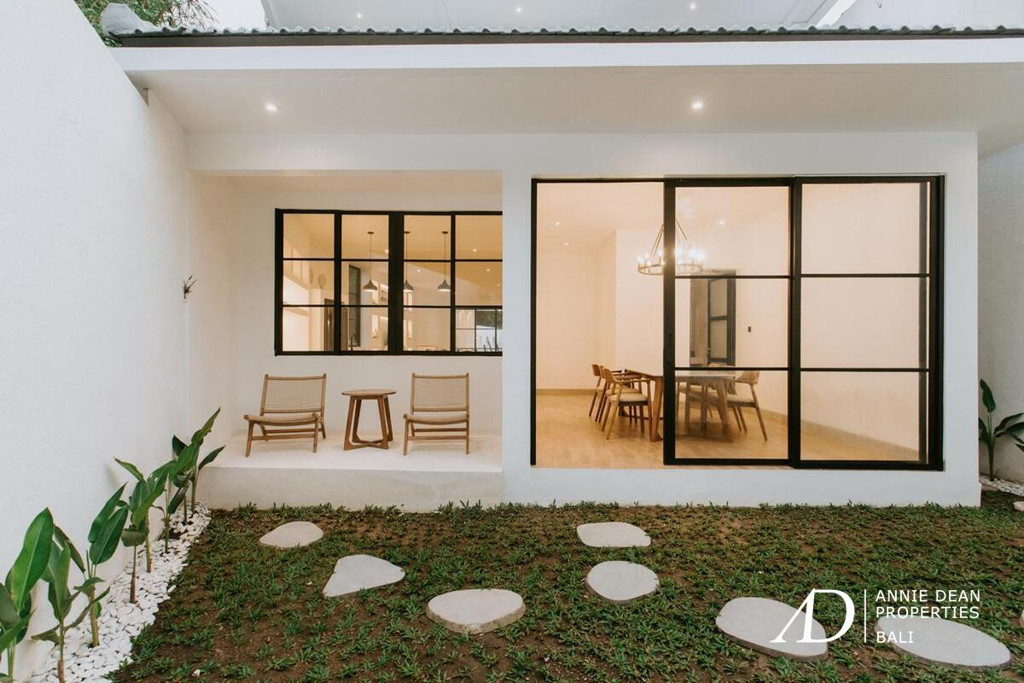 FREEHOLD 3-BEDROOM BRAND NEW VILLA IN PERERENAN, CANGGU