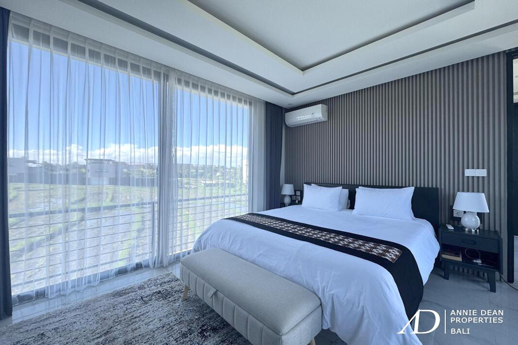  YEARLY RENTAL MODERN 3-LEVEL VILLA WITH OCEAN VIEWS - 300M FROM THE BEACH