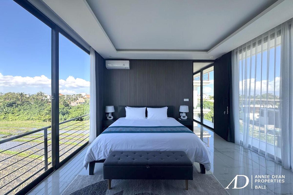  YEARLY RENTAL MODERN 3-LEVEL VILLA WITH OCEAN VIEWS - 300M FROM THE BEACH