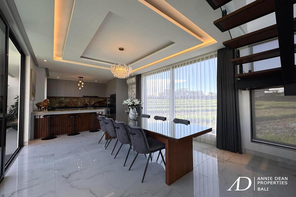  YEARLY RENTAL MODERN 3-LEVEL VILLA WITH OCEAN VIEWS - 300M FROM THE BEACH