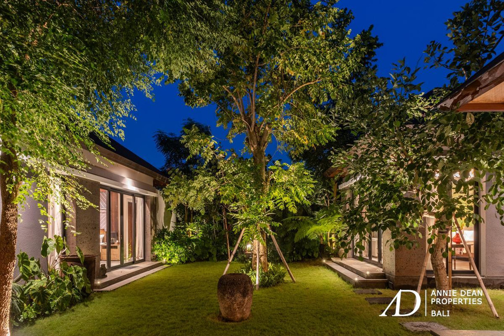 FREEHOLD | LUXURY 4-BEDROOM VILLA | PRIME CANGGU LOCATION