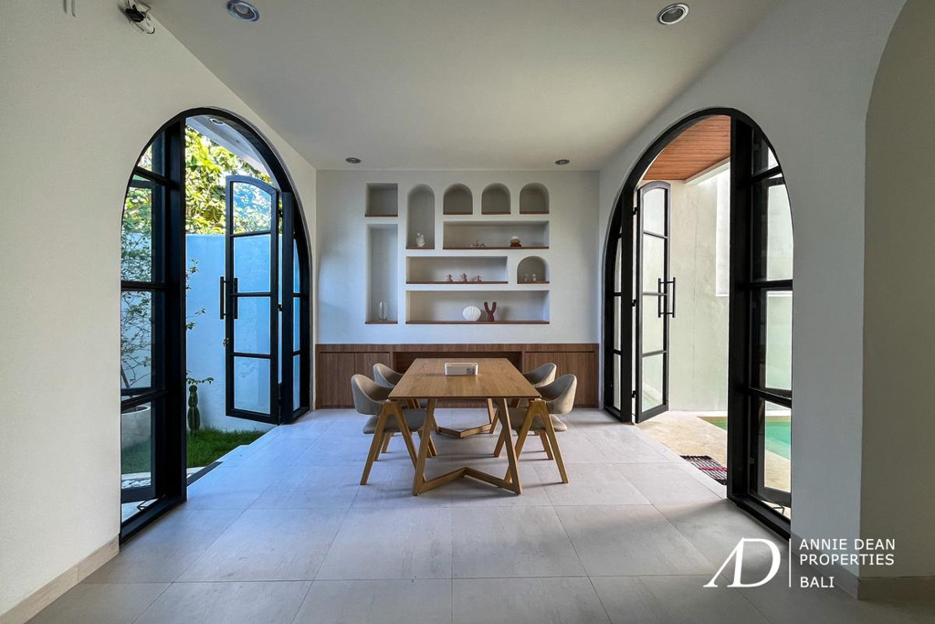 LEASEHOLD | BRAND NEW 3-BEDROOM VILLA IN BALANGAN