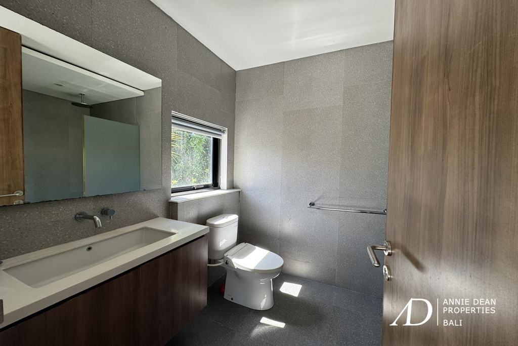 LEASEHOLD | OFF-PLAN 4-BEDROOM MODERN VILLA IN SANUR