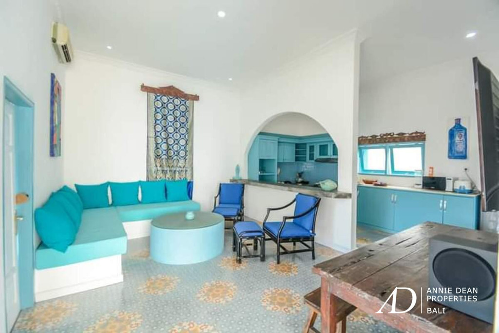 LEASEHOLD 10 YEARS | 3-BEDROOM VILLA WITH GARDEN & POOL NEAR KEROBOKAN