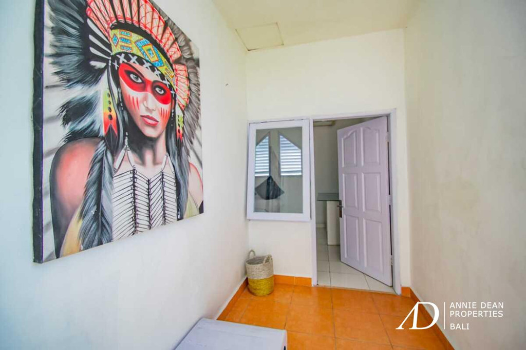 LEASEHOLD 10 YEARS | 3-BEDROOM VILLA WITH GARDEN & POOL NEAR KEROBOKAN