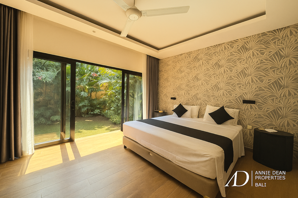 LEASEHOLD | 3-BEDROOM BEACHSIDE VILLA IN SANUR
