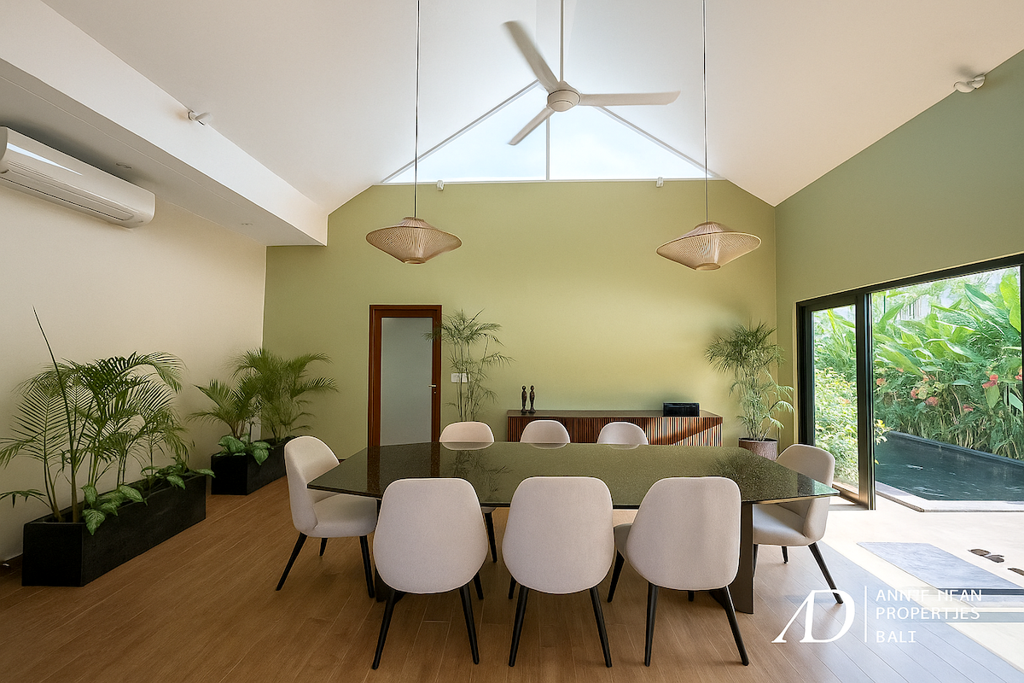LEASEHOLD | 3-BEDROOM BEACHSIDE VILLA IN SANUR