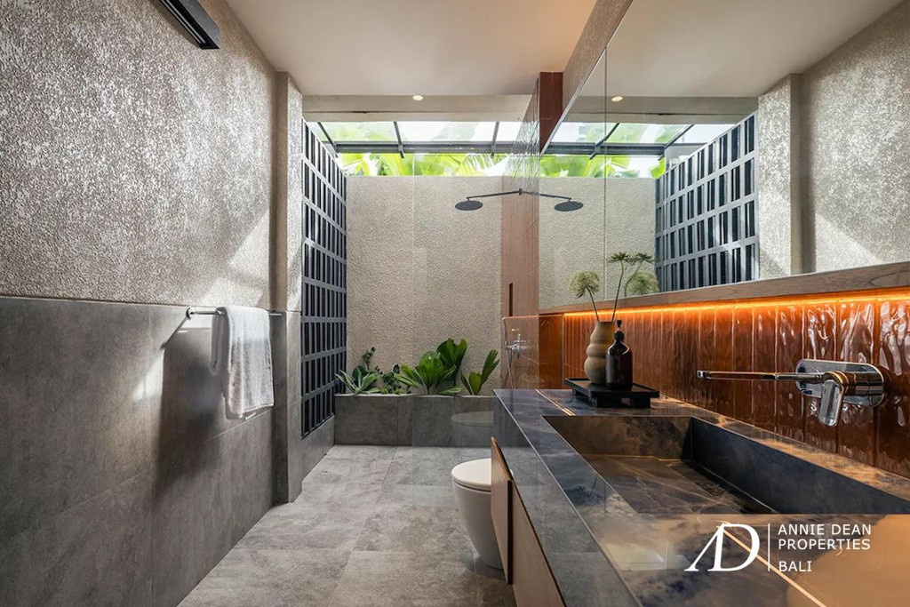 FREEHOLD | HIGH-QUALITY CONTEMPORARY VILLA IN PRIME UMALAS