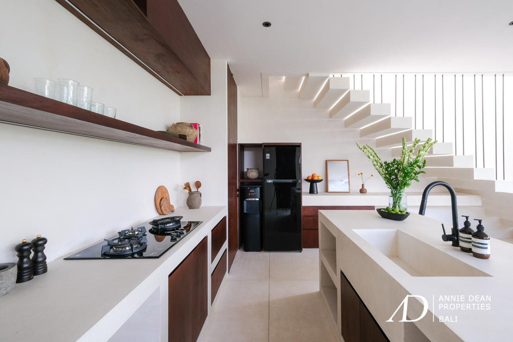 FREEHOLD 3 BEDROOM VILLA IN BERABAN - NEAR NYANYI 