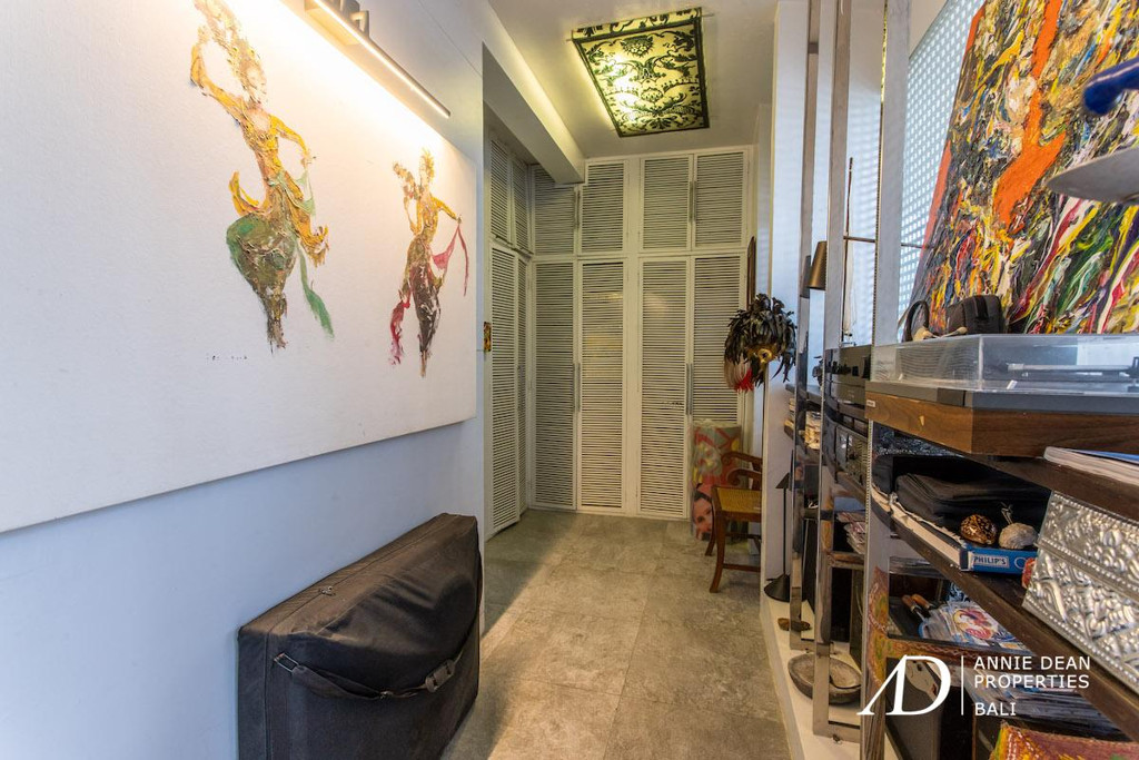 FREEHOLD | PRIME ESTATE WITH DEVELOPMENT LAND NEAR KEDUNGU BEACH