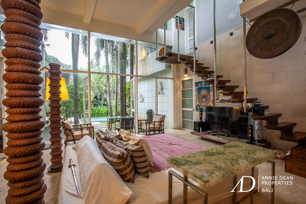 FREEHOLD | PRIME ESTATE WITH DEVELOPMENT LAND NEAR KEDUNGU BEACH