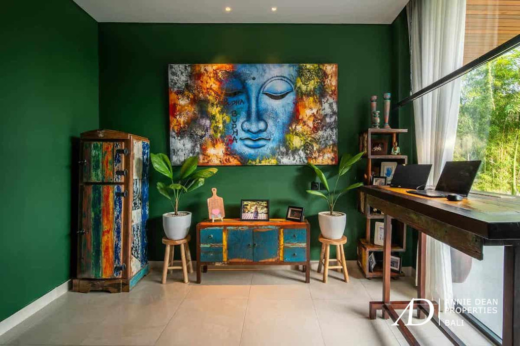 LEASEHOLD | MODERN TROPICAL FAMILY VILLA IN PRIME SANUR