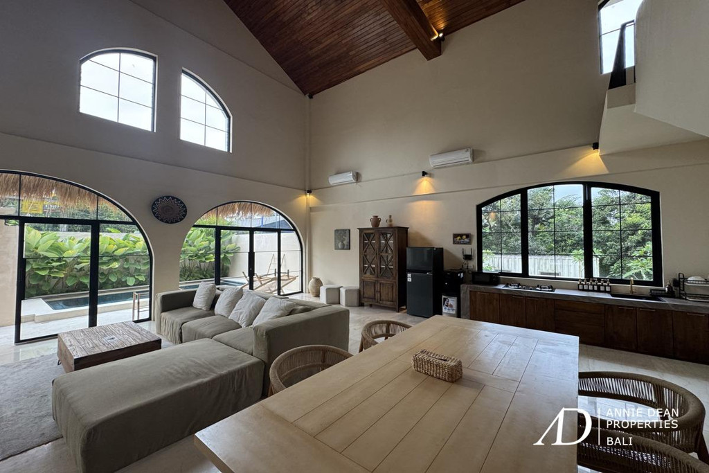 FREEHOLD | MODERN RIVERSIDE VILLA IN NYANYI CANGGU