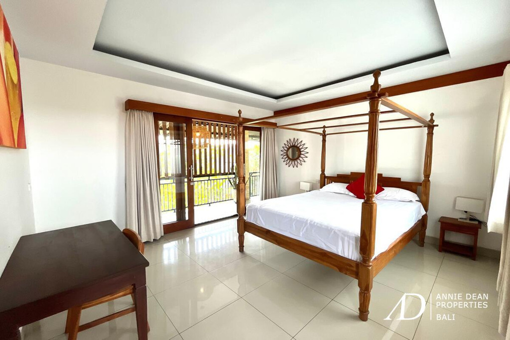 YEARLY / MONTHLY RENTAL | 3-BEDROOM WITH POOL IN KEROBOKAN