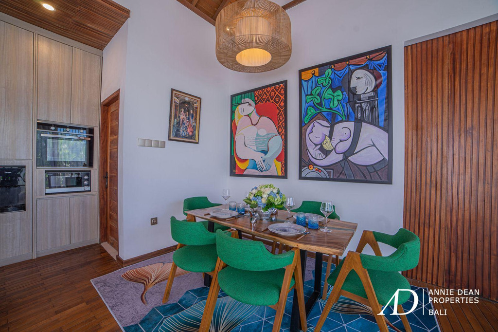 LEASEHOLD |COMPLEX OF MODERN 2-BEDROOMS VILLA IN CENTRAL SEMINYAK