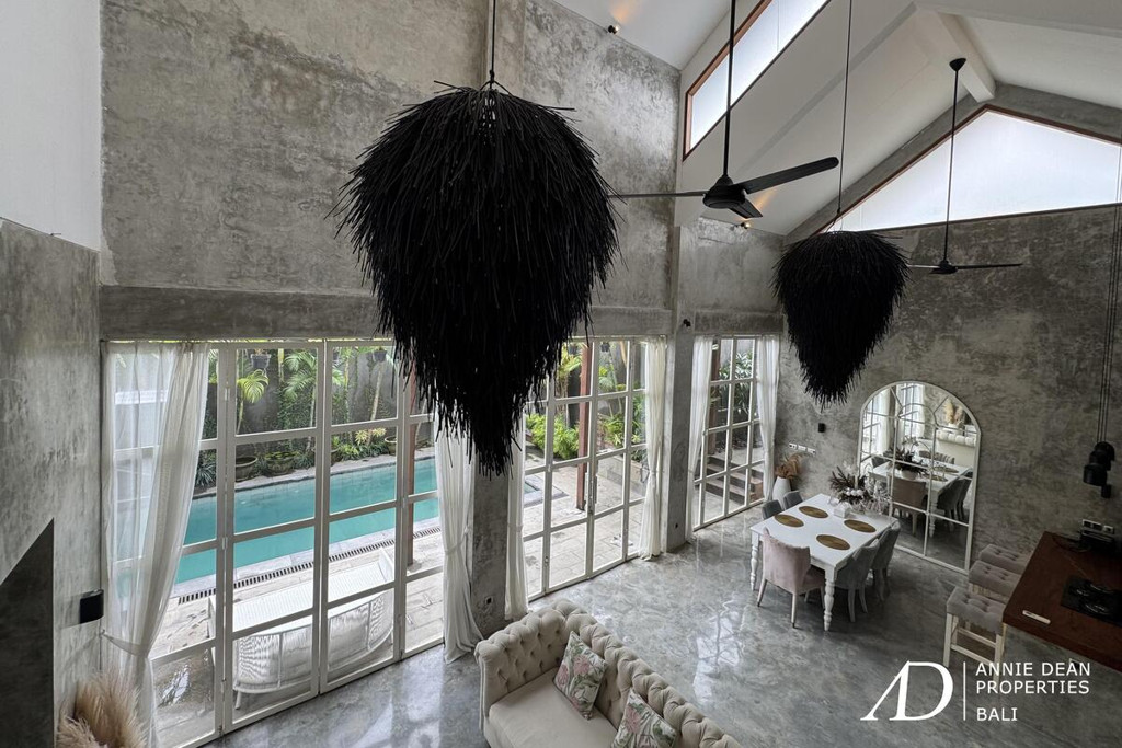 YEARLY RENTAL | MODERN LOFT-STYLE 4-BEDROOM VILLA FOR RENT IN PRIME UMALAS