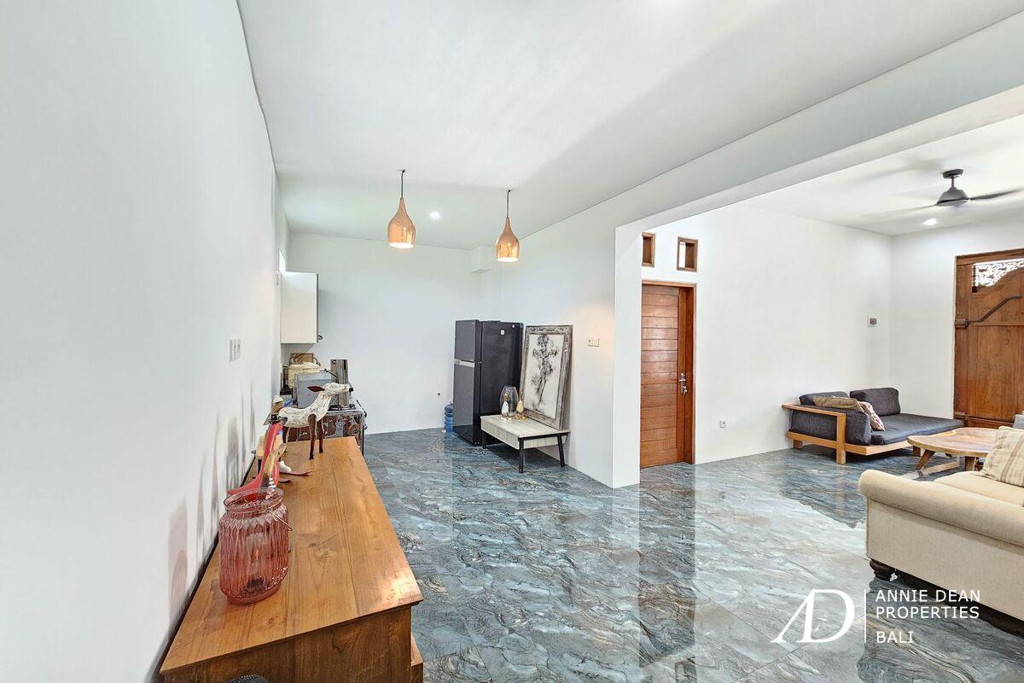 YEARLY RENTAL | MODERN 3-BEDROOM VILLA IN THE HEART OF CANGGU