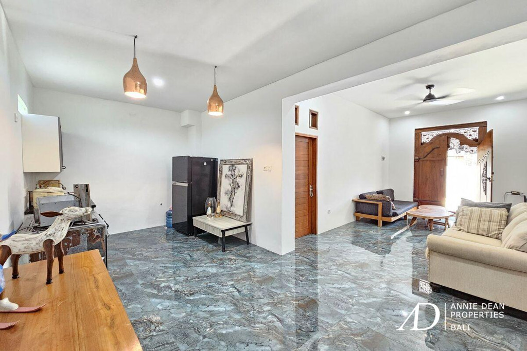 YEARLY RENTAL | MODERN 3-BEDROOM VILLA IN THE HEART OF CANGGU
