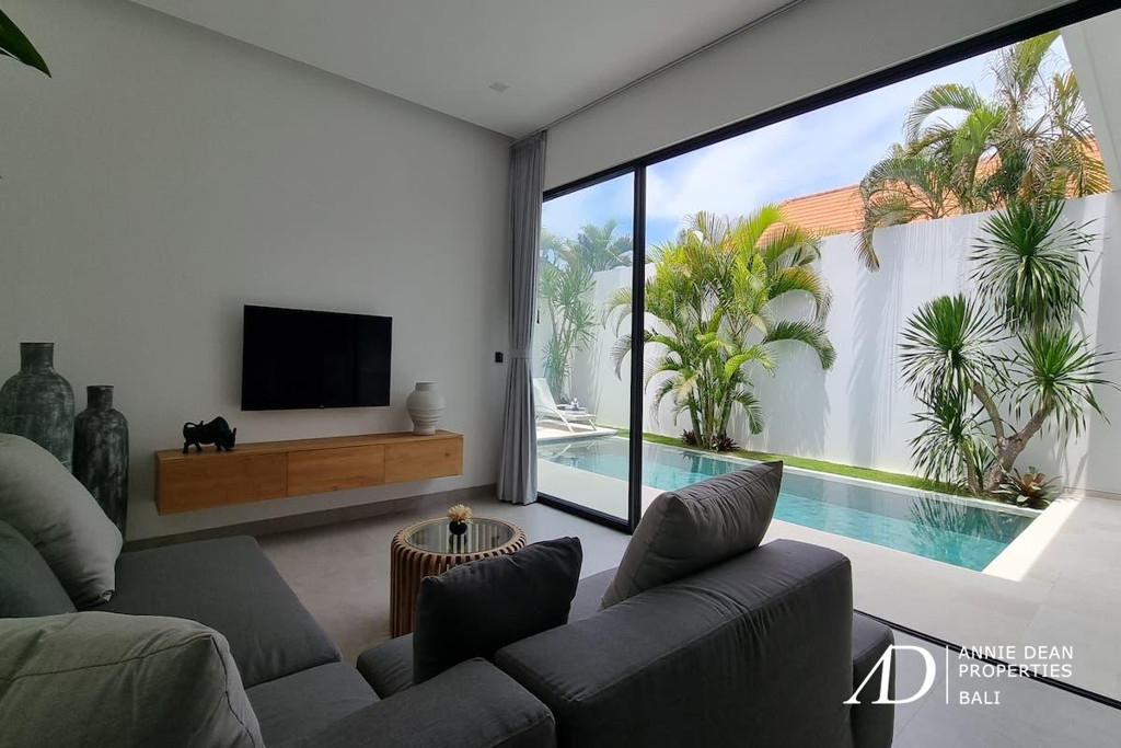 LEASEHOLD | VILLA COMPLEX 3-VILLAS IN PRIME SEMINYAK