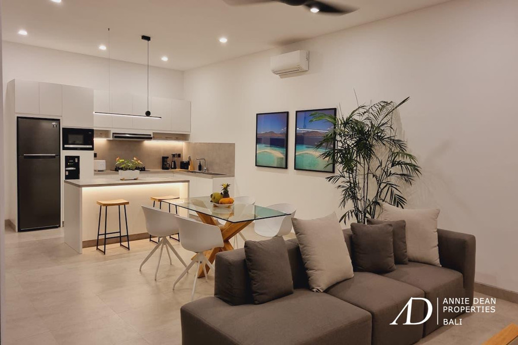 LEASEHOLD | VILLA COMPLEX 3-VILLAS IN PRIME SEMINYAK