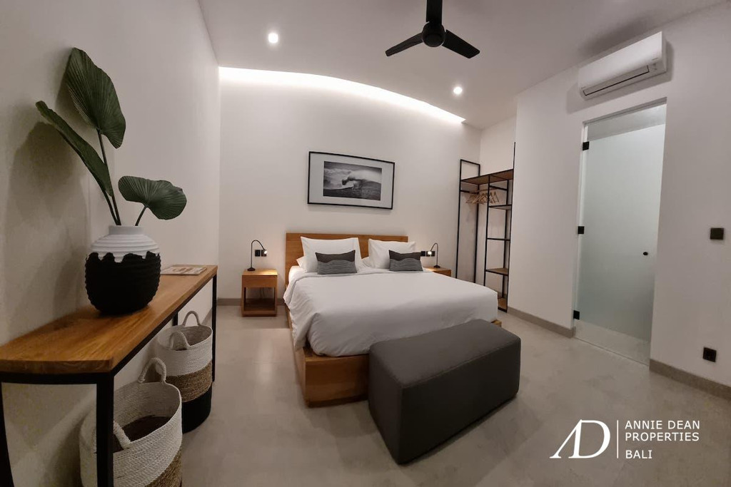 LEASEHOLD | VILLA COMPLEX 3-VILLAS IN PRIME SEMINYAK