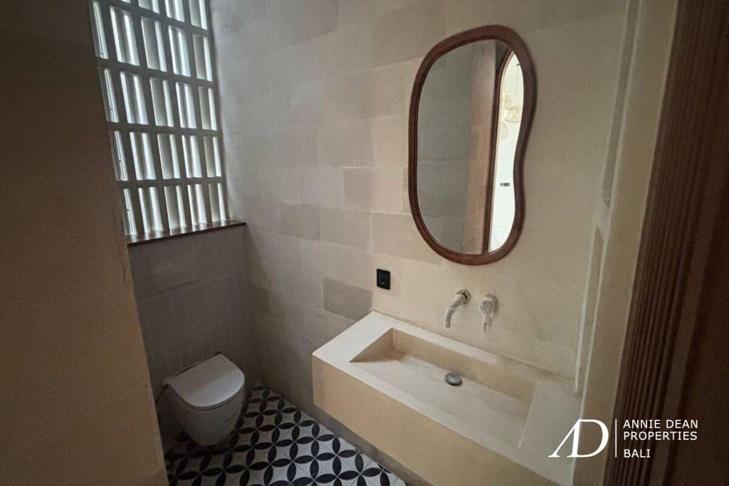 LEASEHOLD | BRAND NEW 2-BEDROOM VILLA NEAR THE BEACH IN CEMAGI