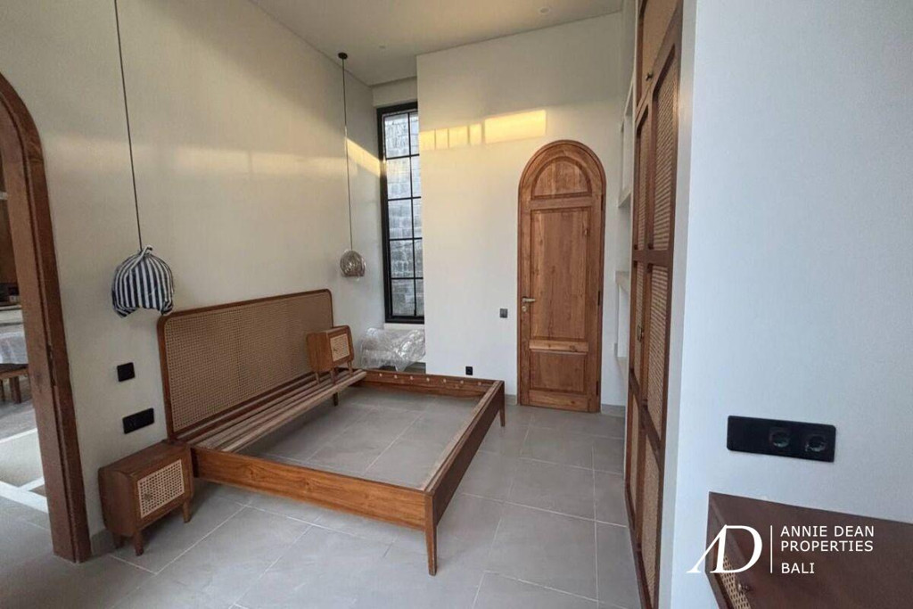 LEASEHOLD | BRAND NEW 2-BEDROOM VILLA NEAR THE BEACH IN CEMAGI