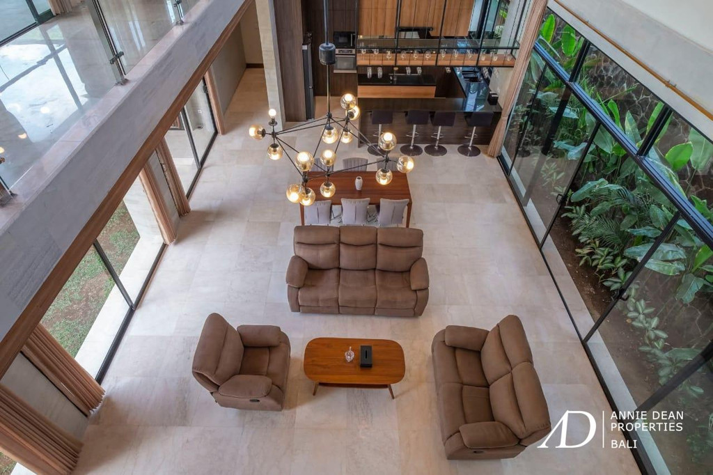 FREEHOLD | JOGLO-STYLE VILLA WITH MODERN ARCHITECTURE IN  SANUR