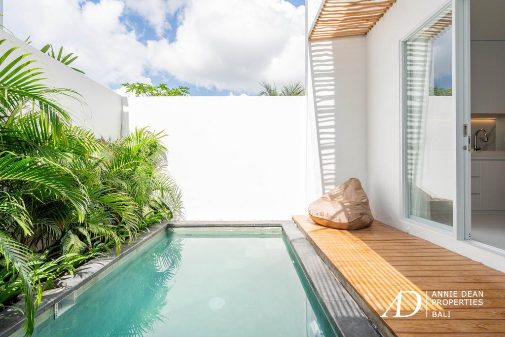 LEASEHOLD | MODERN 2-BEDROOM VILLA IN COMPLEX IN PADONAN