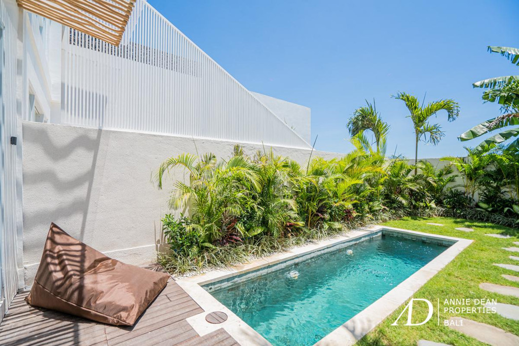 LEASEHOLD | MODERN 2-BEDROOM VILLA IN TUMBAK BAYUH