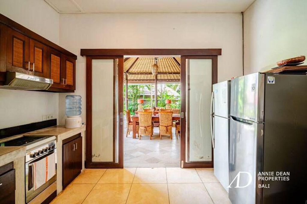 FREEHOLD | 3-BEDROOM  TROPICAL VILLA IN PERERENAN CANGGU