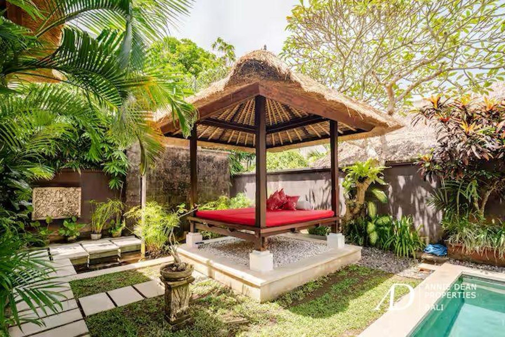 FREEHOLD | 3-BEDROOM TROPICAL VILLA IN PERERENAN CANGGU
