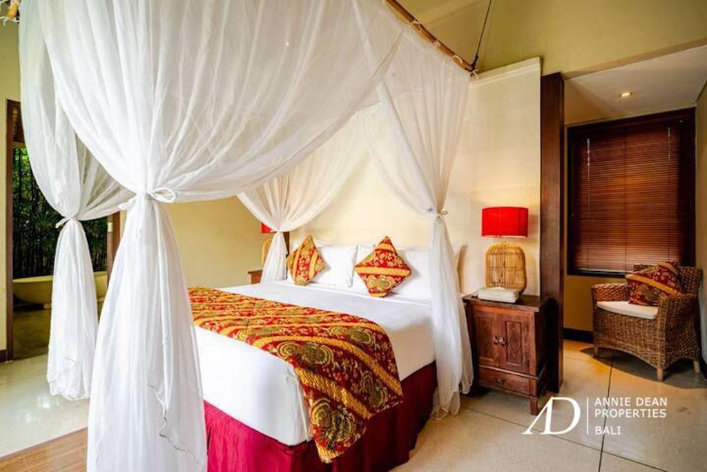 FREEHOLD | 3-BEDROOM  TROPICAL VILLA IN PERERENAN CANGGU