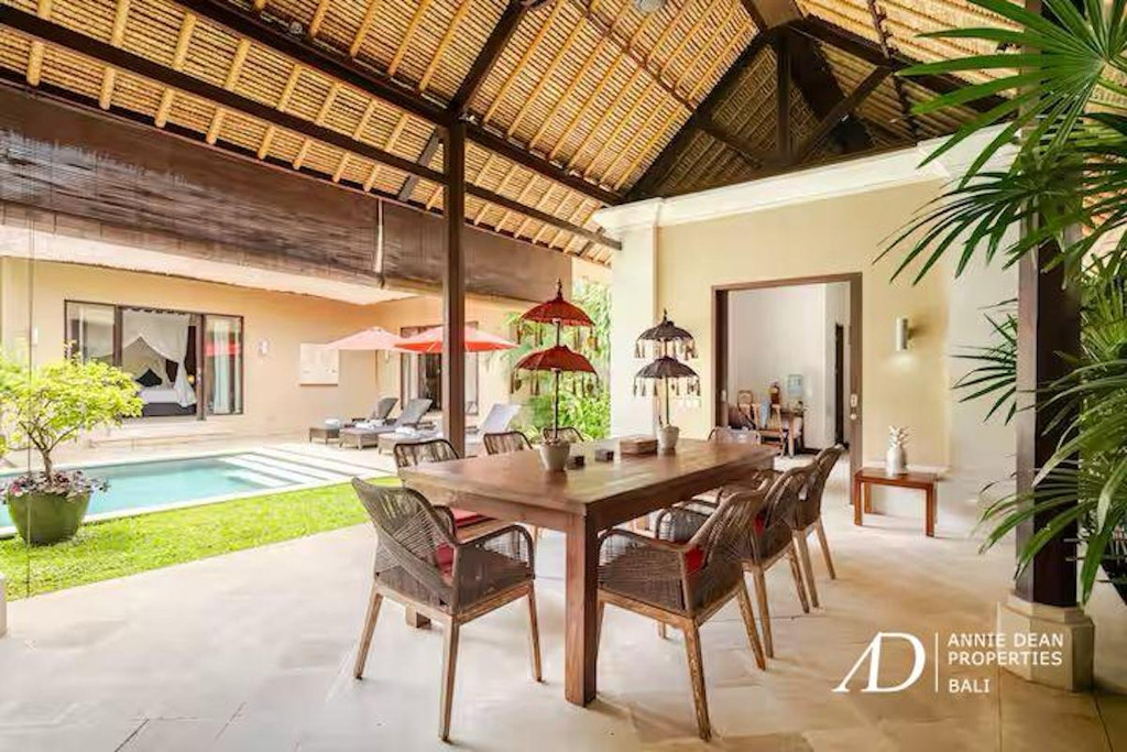 FREEHOLD | BALINESE STYLE WITHIN A COMPLEX  VILLA IN PERERENAN CANGGU