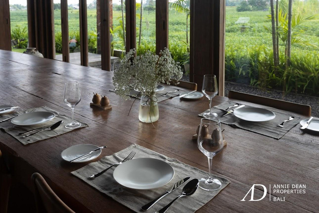 LEASEHOLD | JOGLO-STYLE VILLA WITH  RICE FIELD VIEWS IN NYANYI, BALI