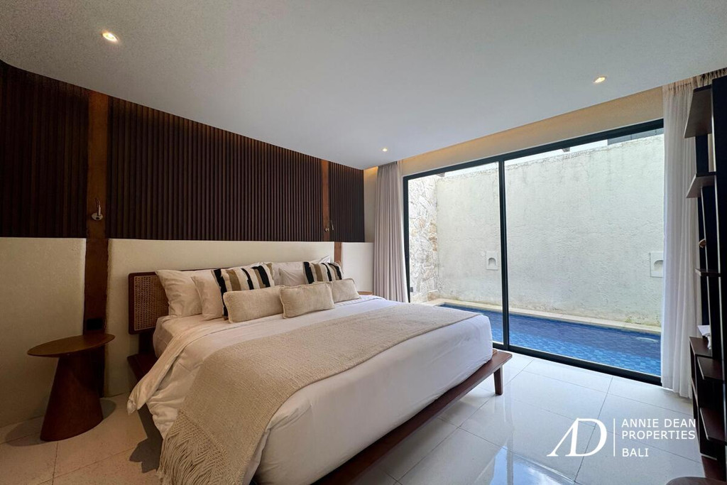 YEARLY RENTAL | MODERN 2-3 BEDROOM VILLA IN KEROBOKAN NEAR SEMINYAK