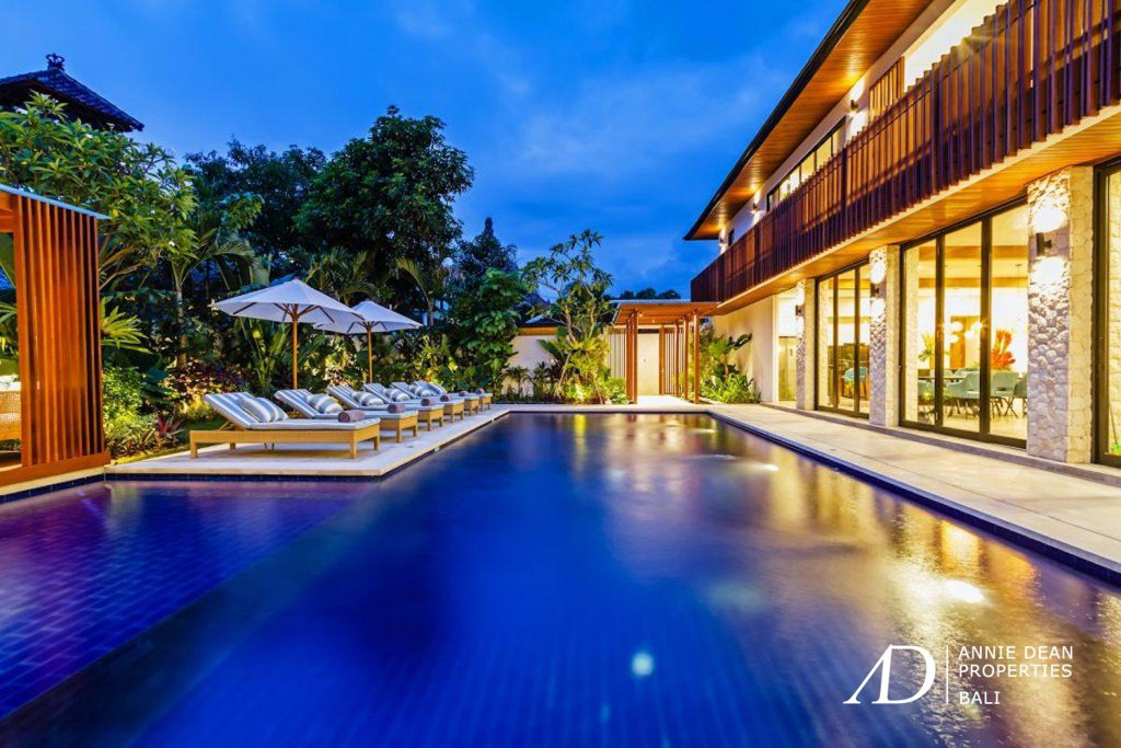 FREEHOLD | INVESTMENT PROPERTY 6 BEDS IN PRIME SEMINYAK LOCATION
